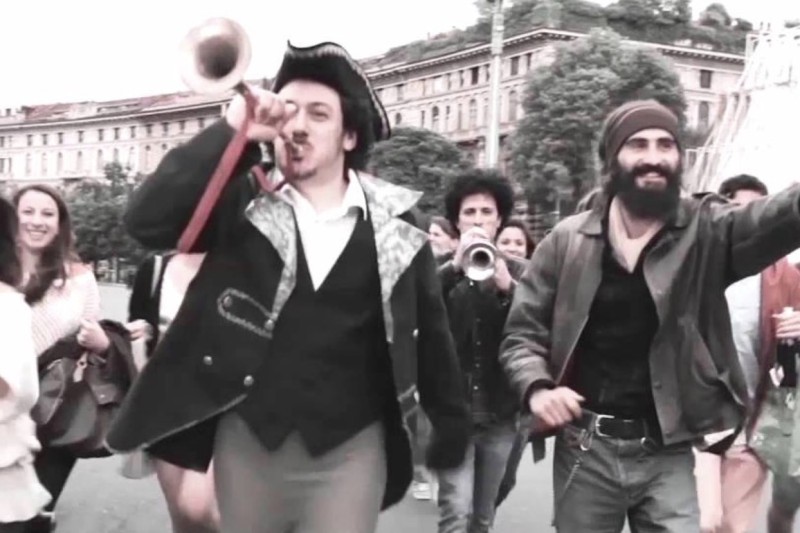 Tournée da Bar: i numeri di un anno in movimento cover