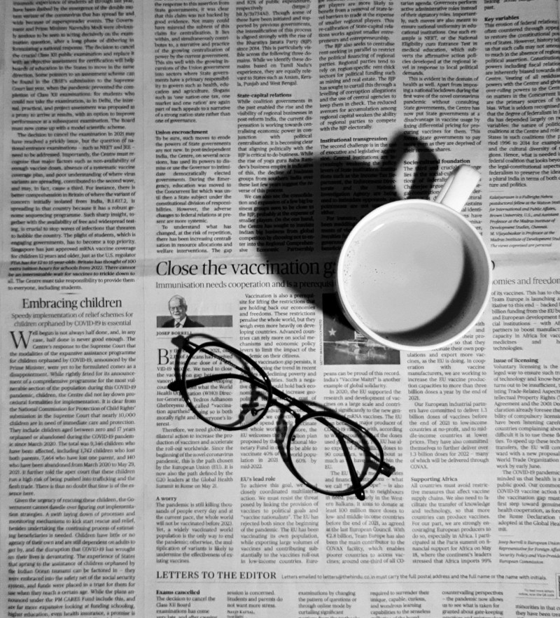 Crowdfunded Journalism. È la stampa bellezza cover