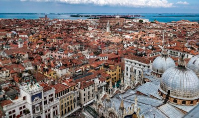 A Pescheria Rialto un museo per una Venezia senza cittadinanza cover