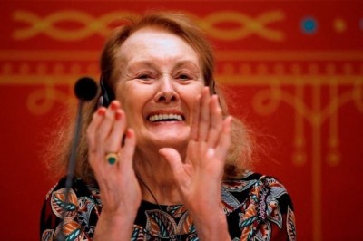 Per Annie Ernaux, 'La pandemia porterà a una resa dei conti nella nostra società' cover