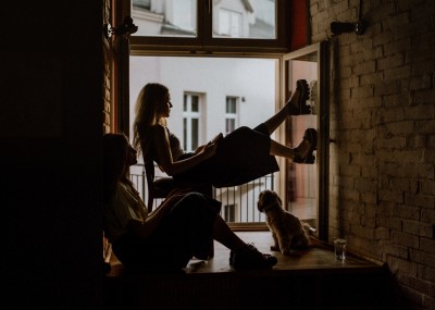 Come l'architettura urbana ha influenzato la libertà delle donne di vivere senza uomini cover