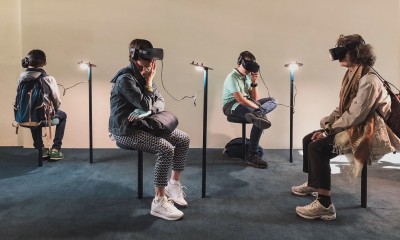 Come posso usare la tecnologia per scappare dalla realtà? cover