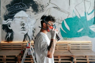 Cos'hanno in comune Leonardo, i graffiti e Karl Marx? cover