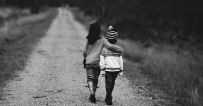 Minori stranieri non accompagnati, come cambia l'accoglienza cover