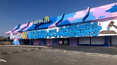 Hackerare un McDonald’s in pandemia: l’Après M a Marsiglia cover