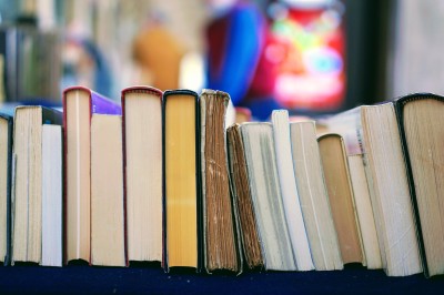 Libro mercato: lo stato deprimente della vita letteraria cover