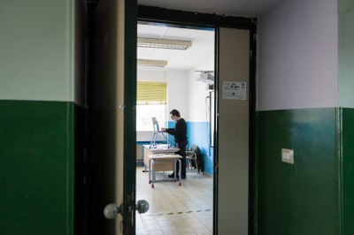 Un’occasione persa per affrontare il divario digitale in Italia cover