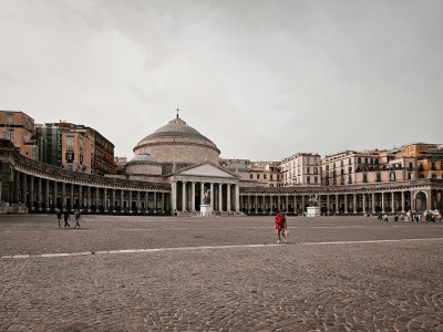 Napoli è un’idea cover