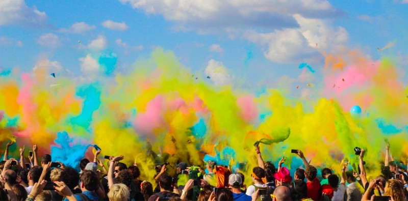 Mare di libri, la rivoluzione di un festival per e con i ragazzi cover
