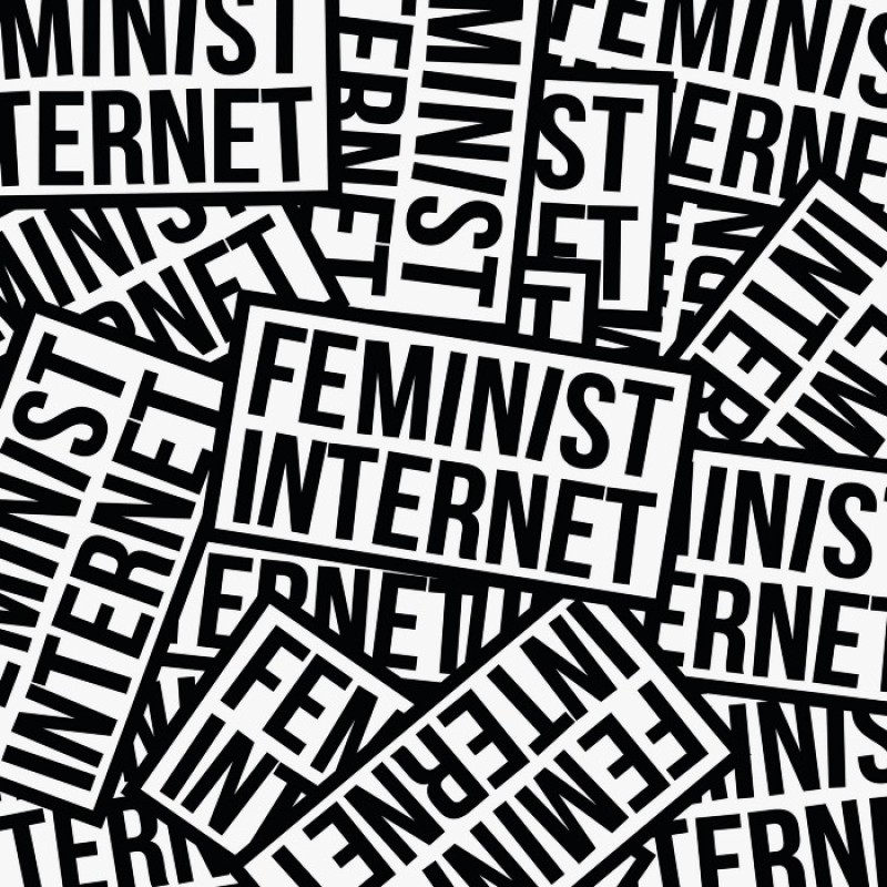 Il movimento femminista sta creando la propria tecnologia per organizzarsi, ma dove sono i finanziamenti? cover