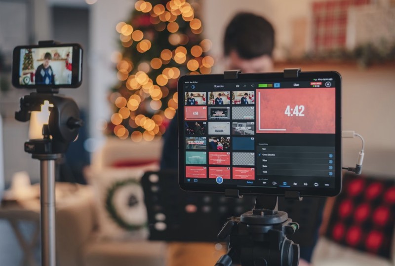 Non si salva il cinema con lo streaming, serve progettazione culturale e anche un po' di utopia cover