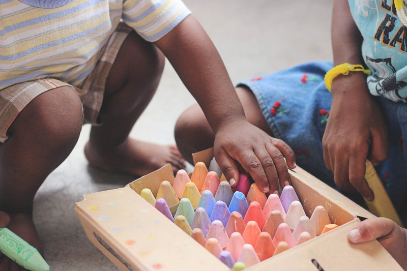 Che fare con le scuole chiuse: tutte le risorse gratuite per bambini e bambine di tutte le età cover