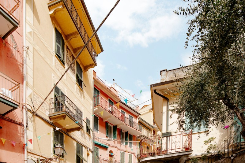 Le locazioni turistiche, oltre la città cover
